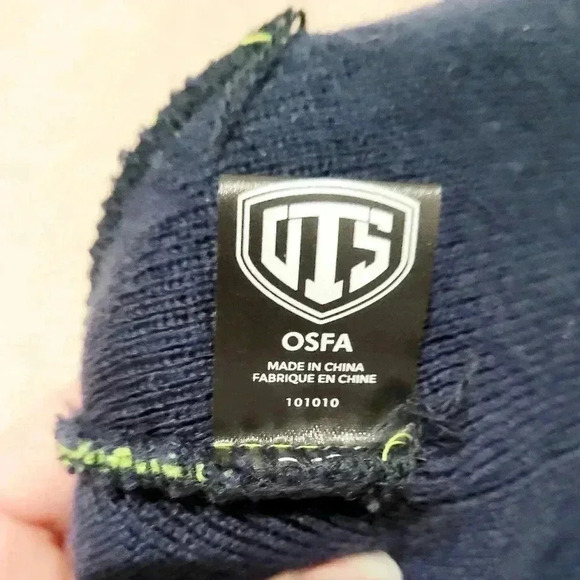 Seattle Seahawks Hat unisex Neon Green NFL Sideline Sport Pom Cuffed Embroidered - Picture 3 of 8